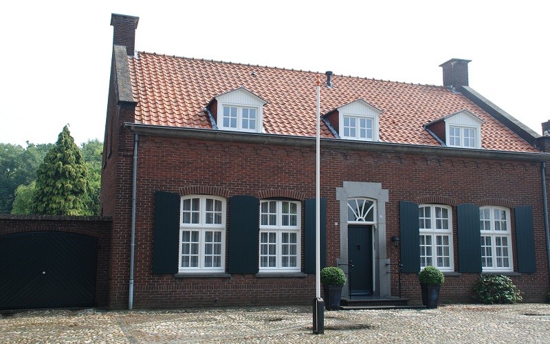 Vakantiehuis De Vorster Pastorie - historische woning voor maximaal 6 personen in Broekhuizenvorst (Limburg)